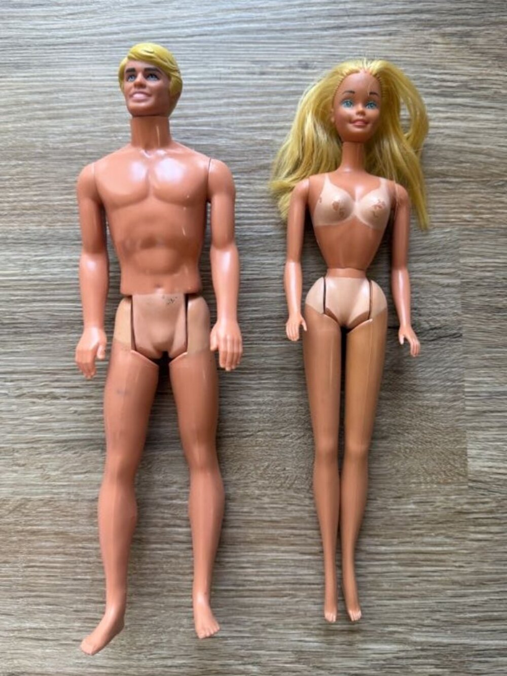 Vintage 1978 Sun Lovin’ Malibu Barbie #1067 Ken #1088 lot